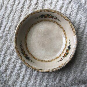 J & G Meakin | England | Saucer